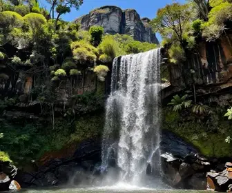 Descubra a Beleza da Cachoeira Almécegas II em Goiás