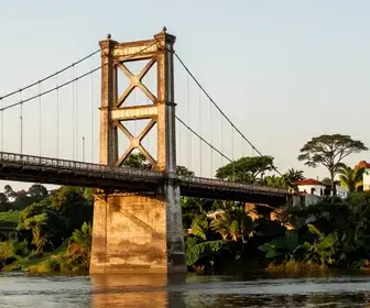 Descubra a Ponte Pênsil Affonso Penna: Um Patrimônio de Goiás