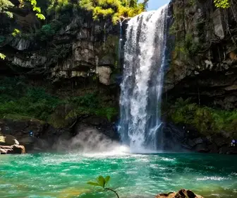 Descubra as Melhores Cachoeiras de Goiás para sua Próxima Aventura Descubra as Melhores Cachoeiras de Goiás para sua Próxima Aventura