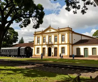 Explorando o Museu Ferroviário de Pires do Rio: Uma Viagem pela História